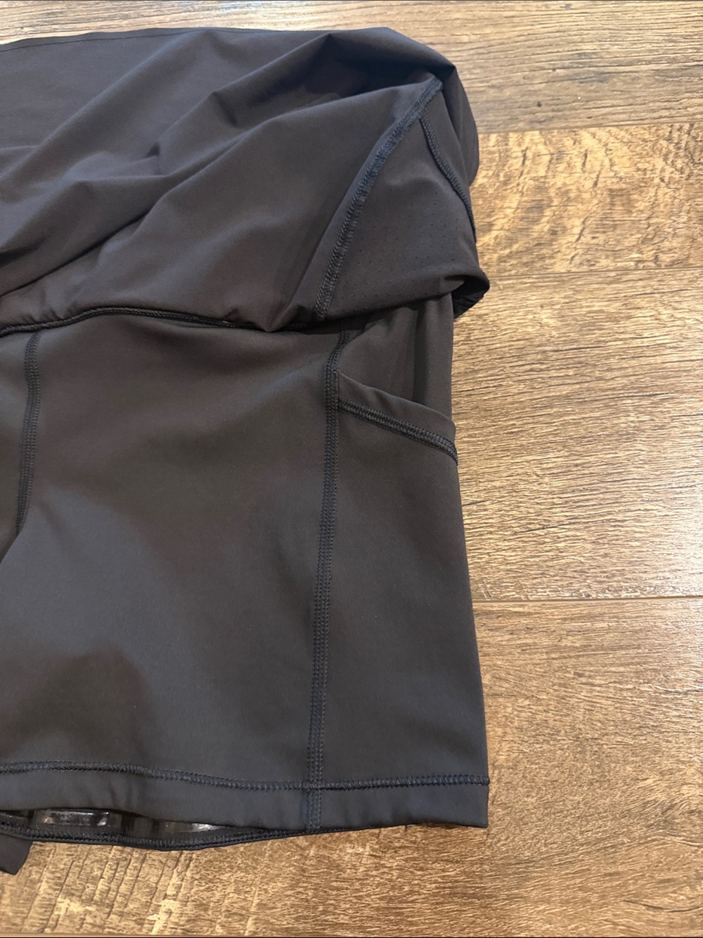 Athleta Black Run With It Athletic Skirt‎ with Built-In Shorts Size Small - Picture 5 of 11